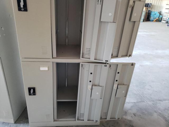 undefined - 2000 LOCK LOCKERS BEIGE photo 7