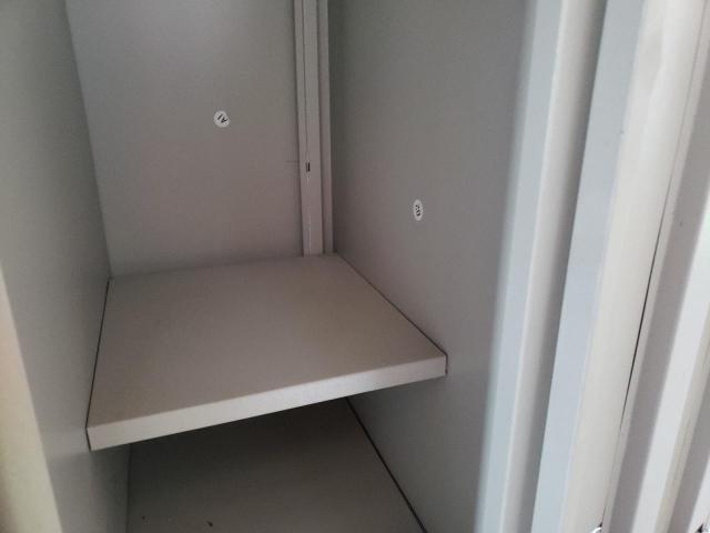 undefined - 2000 LOCK LOCKERS BEIGE photo 8