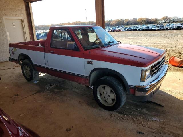 1GCCT14R2H2200431 - 1987 CHEVROLET S TRUCK S1 TWO TONE photo 4