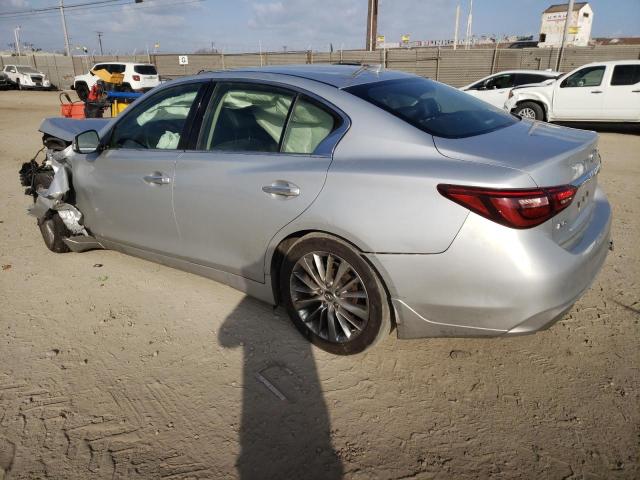 JN1EV7AR3JM434018 - 2018 INFINITI Q50 LUXE SILVER photo 2