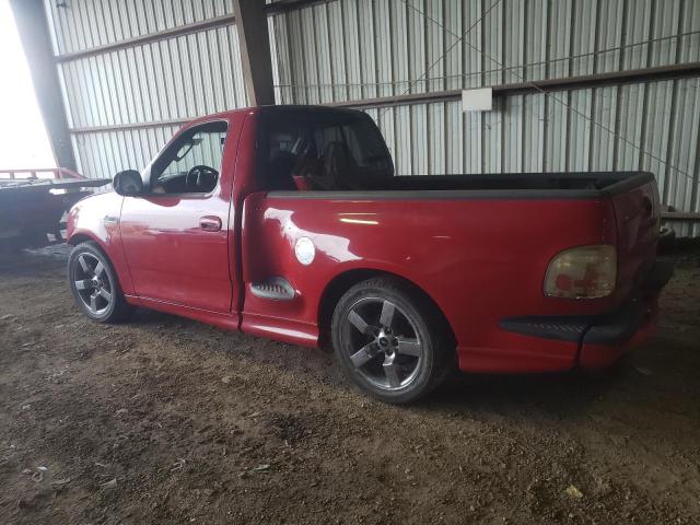 2FTZF07312CA68390 - 2002 FORD F150 SVT L RED photo 2