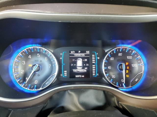 2C4RC1CGXHR608803 - 2017 CHRYSLER PACIFICA L SILVER photo 9