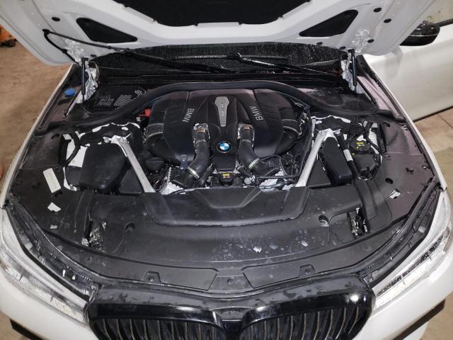 WBA7F0C5XJGM23954 - 2018 BMW 750 I WHITE photo 11