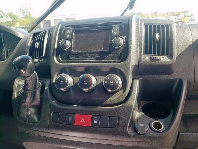 3C6TRVAG0HE521001 - 2017 RAM PROMASTER WHITE photo 9