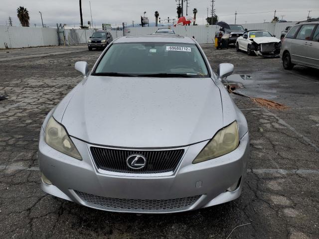 JTHBE262372009514 - 2007 LEXUS IS 350 SILVER photo 5