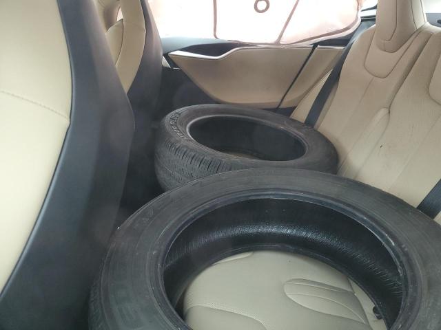 5YJSA1E23HF183719 - 2017 TESLA MODEL S Blanco foto 10