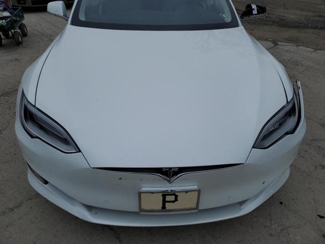 5YJSA1E23HF183719 - 2017 TESLA MODEL S Blanco foto 11