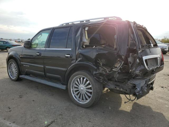 5LMFU27R63LJ09332 - 2003 LINCOLN NAVIGATOR BLACK photo 2