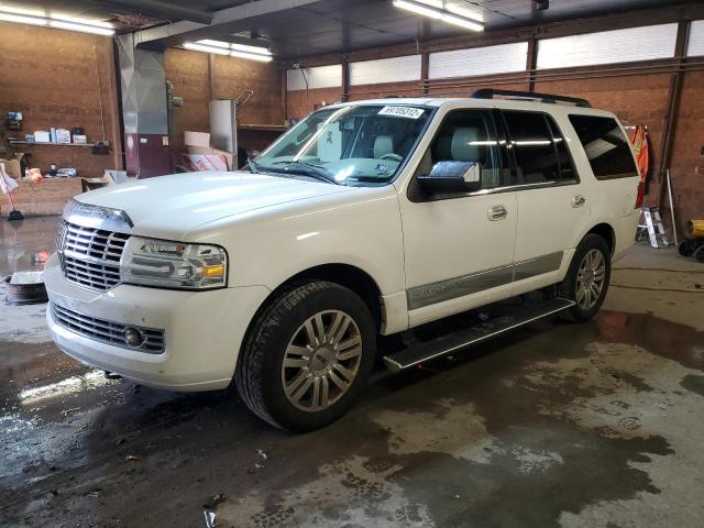 5LMJJ2J52BEJ03748 - 2011 LINCOLN NAVIGATOR 白色 照片 1