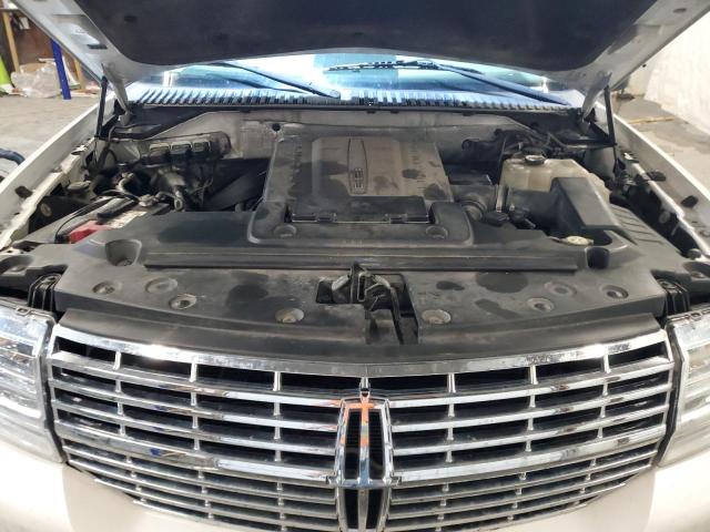 5LMJJ2J52BEJ03748 - 2011 LINCOLN NAVIGATOR 白色 照片 12