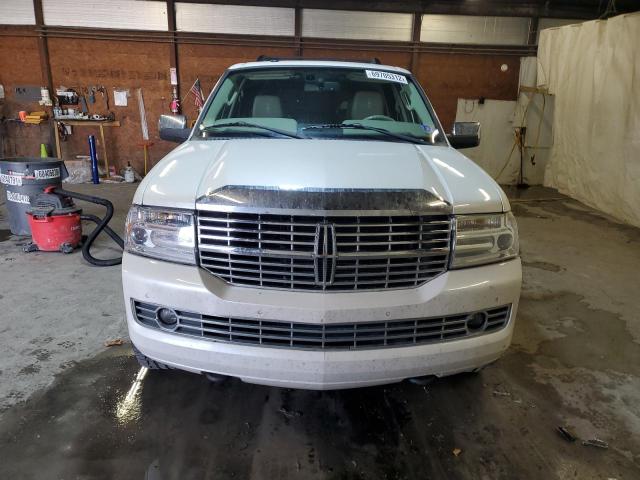 5LMJJ2J52BEJ03748 - 2011 LINCOLN NAVIGATOR 白色 照片 5