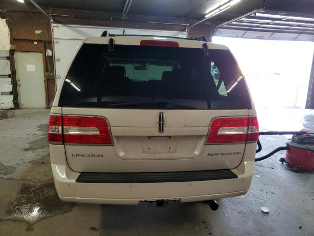 5LMJJ2J52BEJ03748 - 2011 LINCOLN NAVIGATOR 白色 照片 6