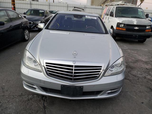 WDDNG9FB8BA374552 - 2011 MERCEDES-BENZ S 400 SILVER photo 5