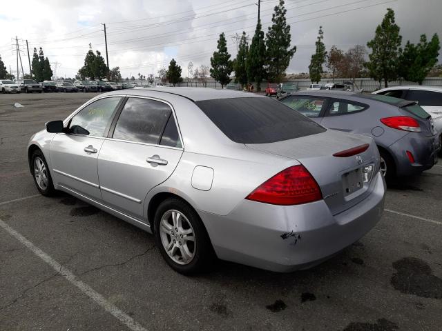 1HGCM56347A192884 - 2007 HONDA ACCORD SE SILVER photo 2