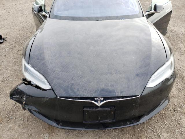 5YJSA1E26JF248682 - 2018 TESLA MODEL S Negro foto 11
