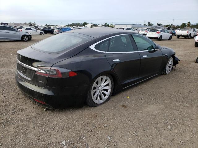 5YJSA1E26JF248682 - 2018 TESLA MODEL S Negro foto 3