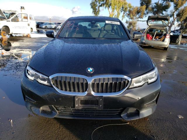 3MW5R7J00M8C18385 - 2021 BMW 330XI BLACK photo 5