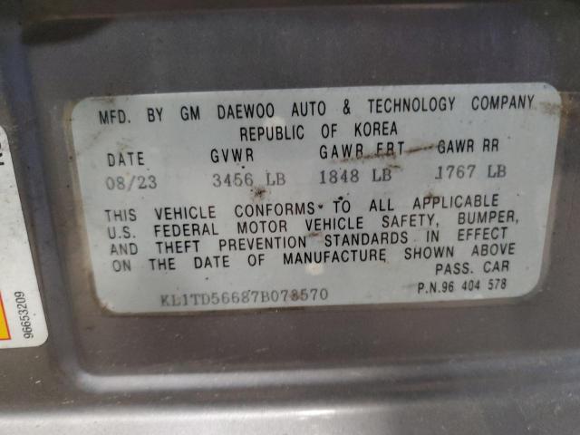 KL1TD56687B073570 - 2007 CHEVROLET AVEO BASE SILVER photo 12