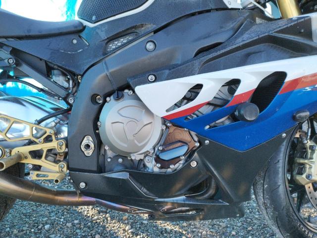 WB1051701AZV40416 - 2010 BMW S 1000 RR TWO TONE photo 7