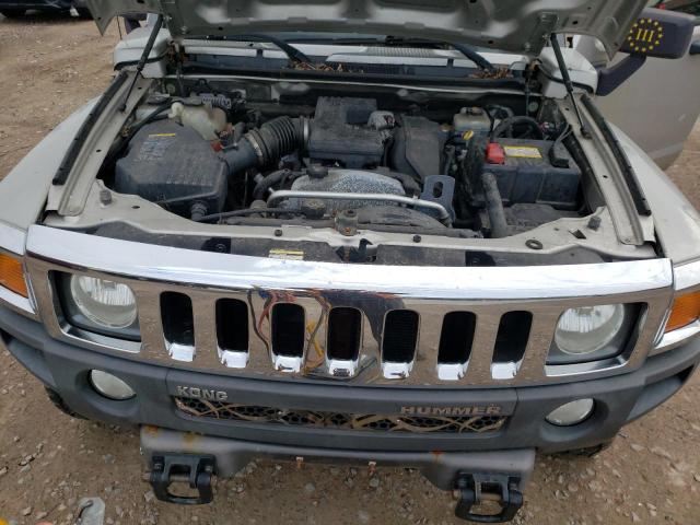 5GTDN13E578109476 - 2007 HUMMER H3 GRAY photo 12