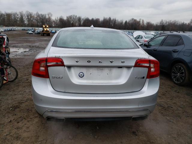 LYV402TK0HB196109 - 2017 VOLVO S60 PREMIE SILVER photo 6