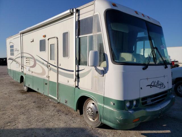 5B4LP37J4Y3317708 - 2000 DAMO MOTORHOME TWO TONE photo 1