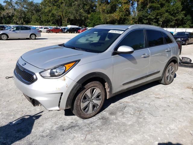 KNDCB3LC4J5210491 - 2018 KIA NIRO FE SILVER photo 1