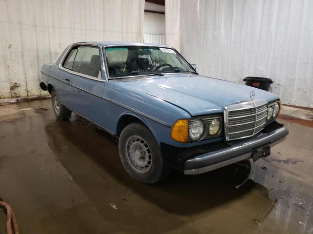 WDBAB53A0CB001222 - 1982 MERCEDES-BENZ 300 CDT BLUE photo 4