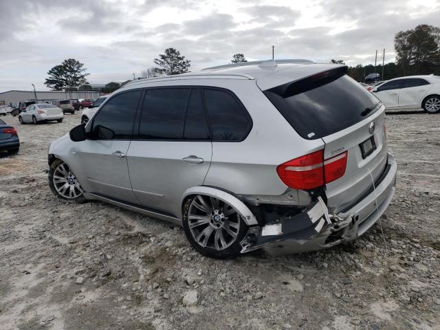 5UXFE8C52AL****** - 2010 BMW X5 XDRIVE4 SILVER photo 2