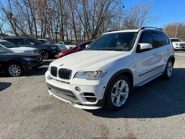 5UXZV8C54CL424488 - 2012 BMW X5 XDRIVE5 WHITE photo 2