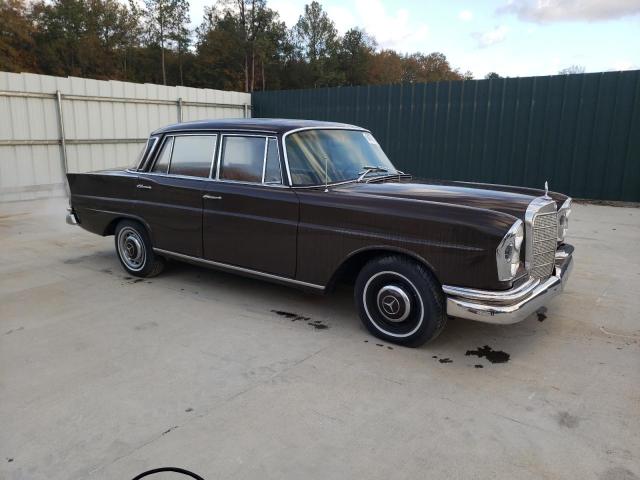 11101012094187 - 1967 MERCEDES-BENZ 230S BROWN photo 4