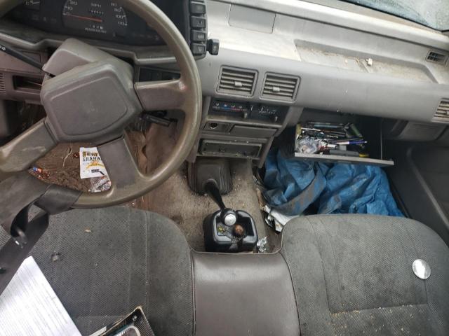 4S1CL11L9P4200308 - 1993 ISUZU CONVENTION GRAY photo 8