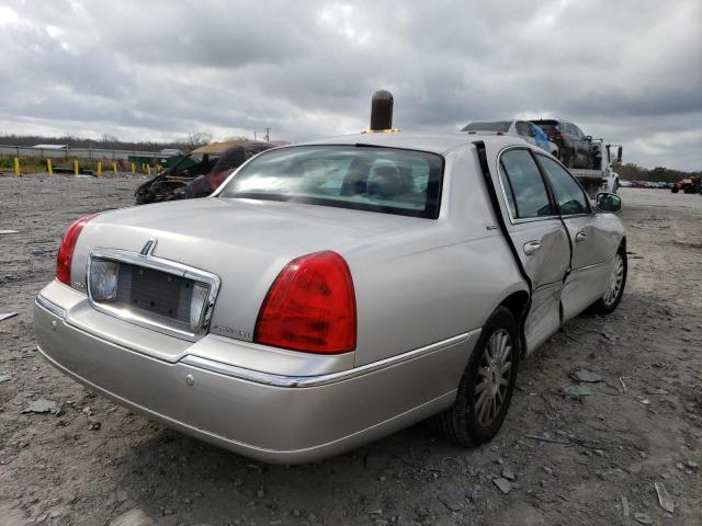 1LNHM82W73Y635810 - 2003 LINCOLN TOWN CAR S SILVER photo 3