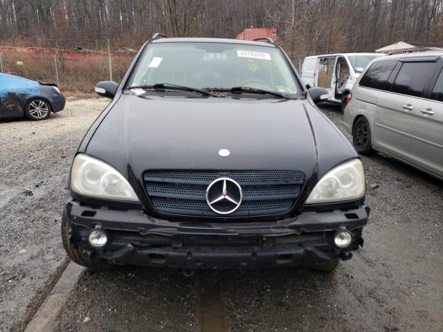 4JGAB54E72A346959 - 2002 MERCEDES-BENZ ML 320 BLACK photo 5