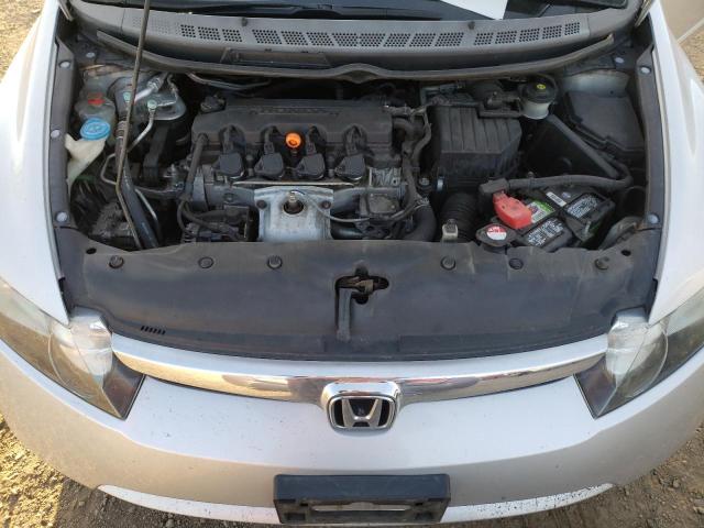 1HGFA46518L000960 - 2008 HONDA CIVIC GX SILVER photo 11