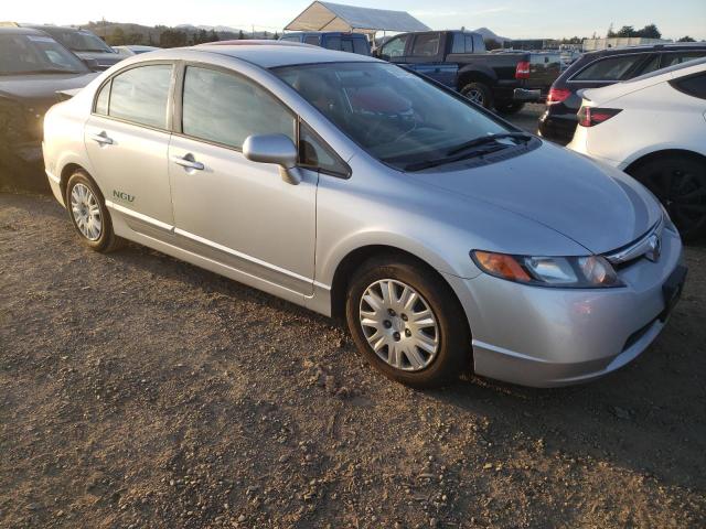 1HGFA46518L000960 - 2008 HONDA CIVIC GX SILVER photo 4