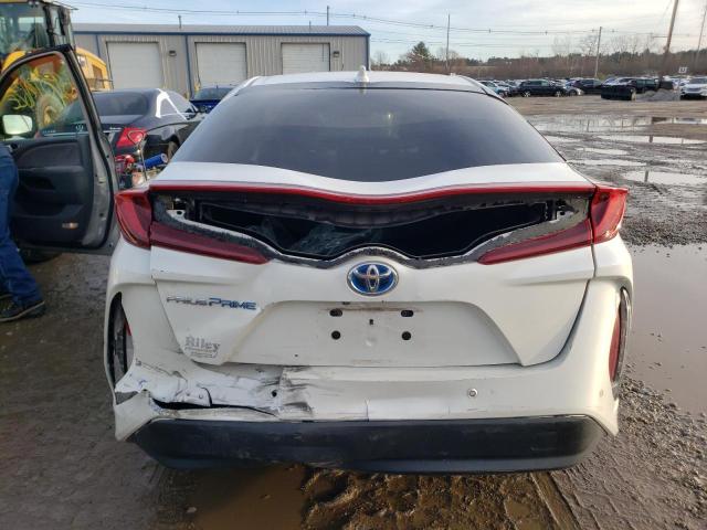 JTDKARFP2H3032442 - 2017 TOYOTA PRIUS PRIM 白色 照片 6