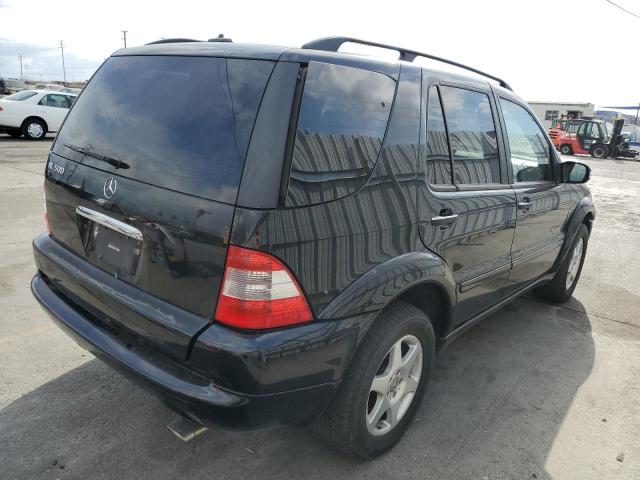 4JGAB75E03A432089 - 2003 MERCEDES-BENZ ML 500 BLACK photo 3