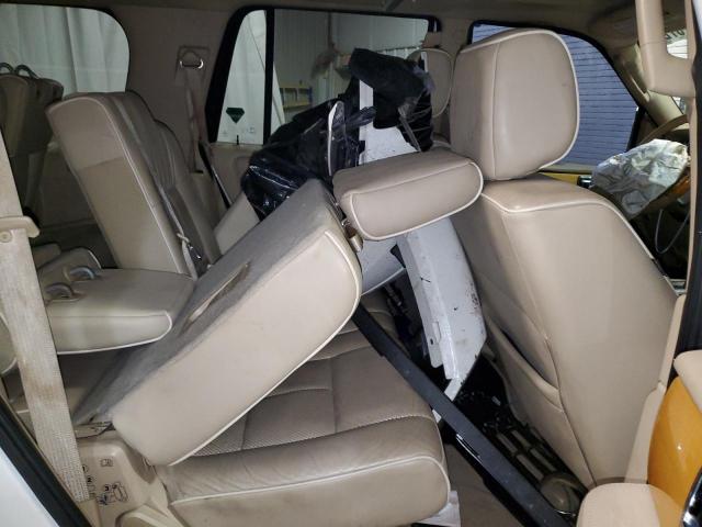5LMFU28548LJ11387 - 2008 LINCOLN NAVIGATOR 白色 照片 11