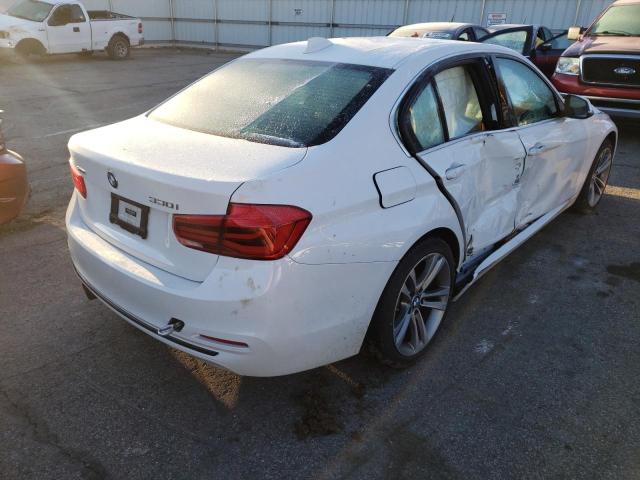 WBA8D9C53JEM33865 - 2018 BMW 330 XI WHITE photo 3