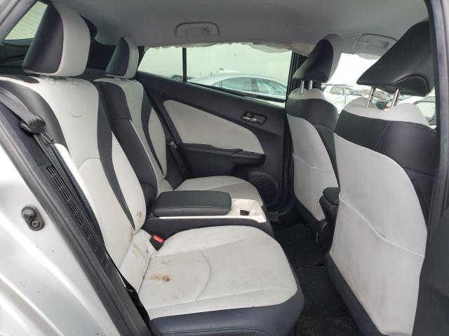 JTDKARFP1H3003417 - 2017 TOYOTA PRIUS PRIM Silber Foto 10