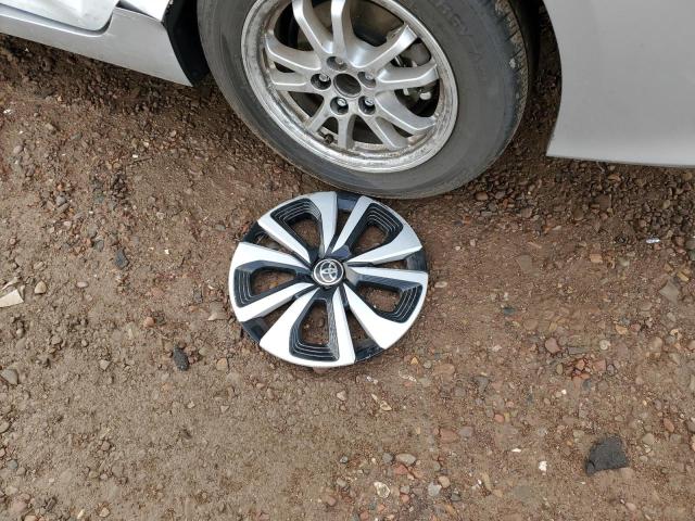 JTDKARFP1H3003417 - 2017 TOYOTA PRIUS PRIM Silber Foto 12