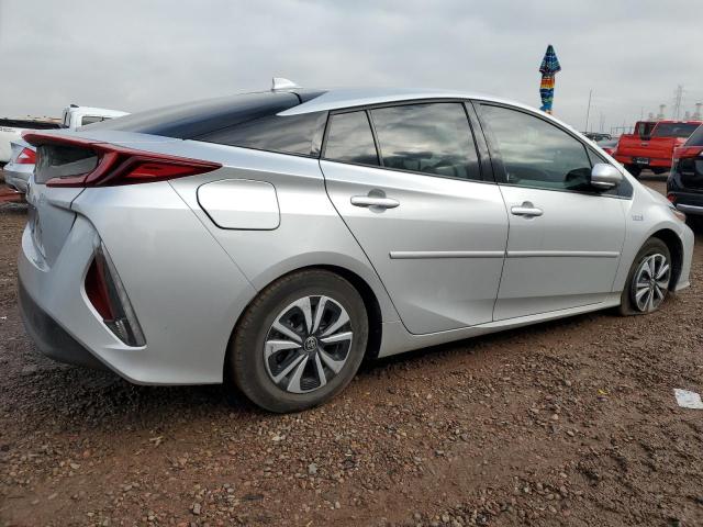 JTDKARFP1H3003417 - 2017 TOYOTA PRIUS PRIM Silber Foto 3