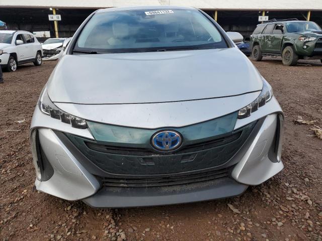JTDKARFP1H3003417 - 2017 TOYOTA PRIUS PRIM Silber Foto 5