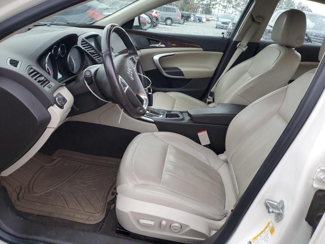 2G4GR5ER8C9200395 - 2012 BUICK REGAL WHITE photo 7