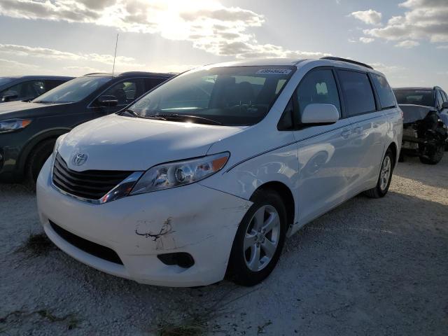 5TDKK3DC2CS219259 - 2012 TOYOTA SIENNA LE WHITE photo 1