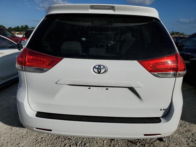 5TDKK3DC2CS219259 - 2012 TOYOTA SIENNA LE WHITE photo 6