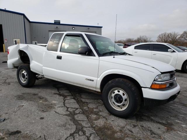 1GCDT19X838100092 - 2003 CHEVROLET .S10 WHITE photo 4