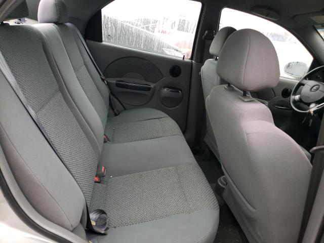 KL1TJ52604B233368 - 2004 CHEVROLET AVEO LS 银色 照片 10