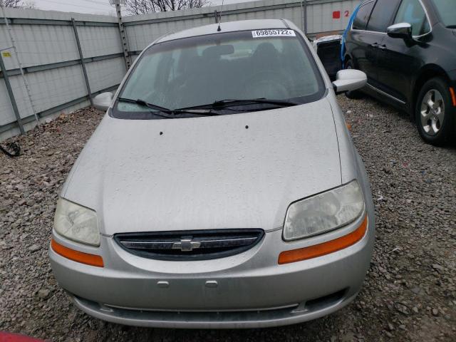 KL1TJ52604B233368 - 2004 CHEVROLET AVEO LS 银色 照片 5